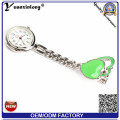 Yxl-956 Atacado Brooch Enfermeira Novidade Kitty Enfermeira Relógios Metal Médico Cute Pin Watch Factory Preço